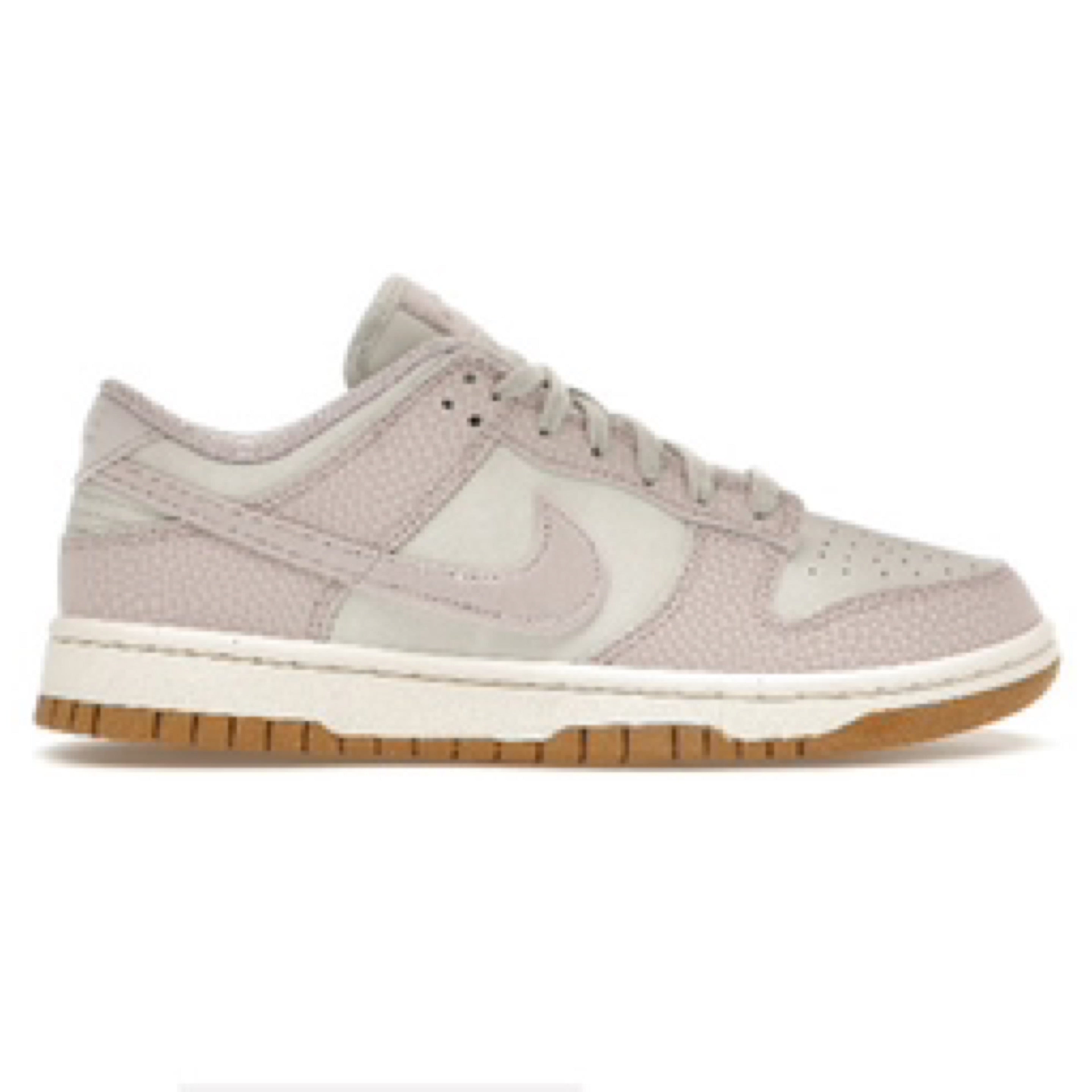 Nike Dunk Low PRM