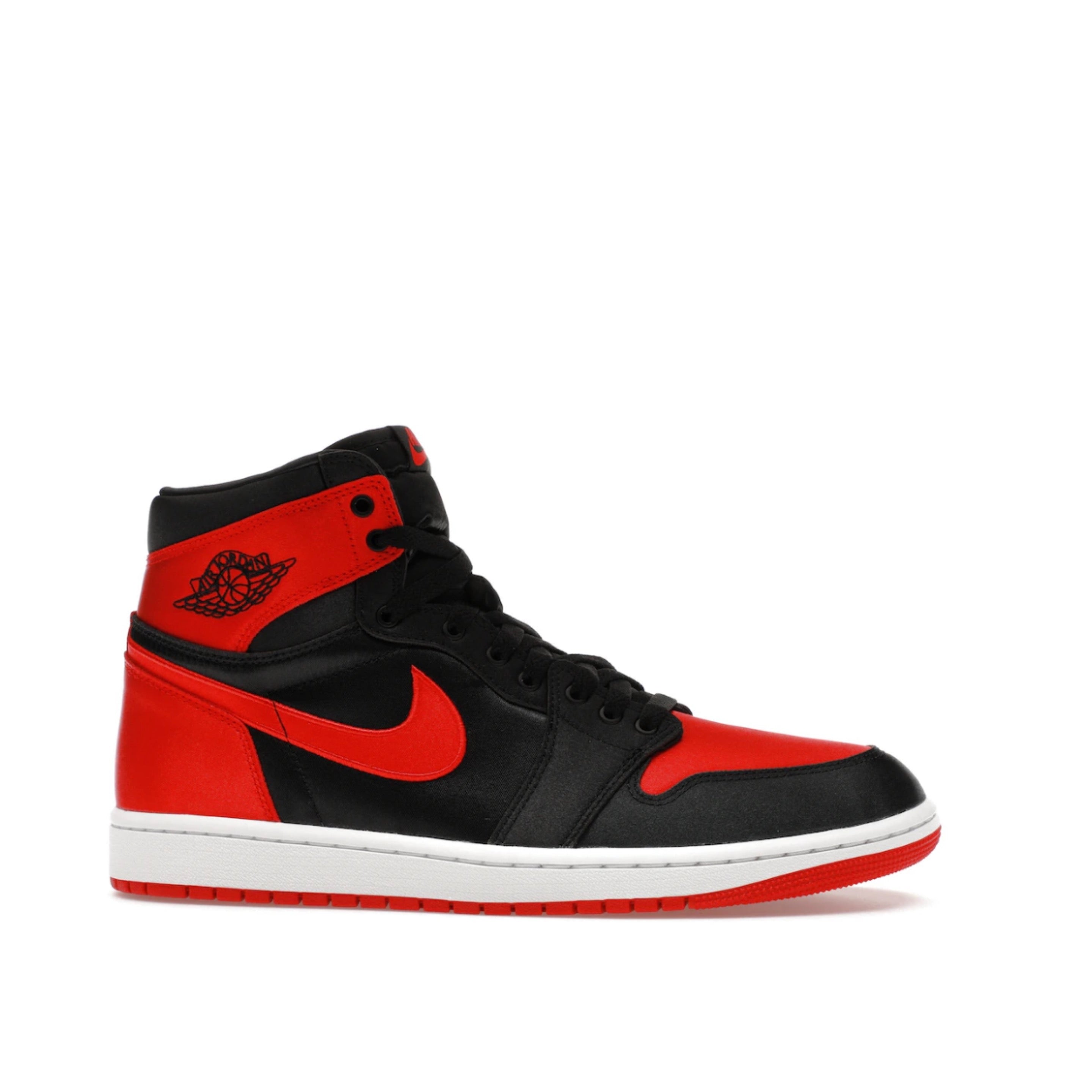 Jordan 1 Satin Bred