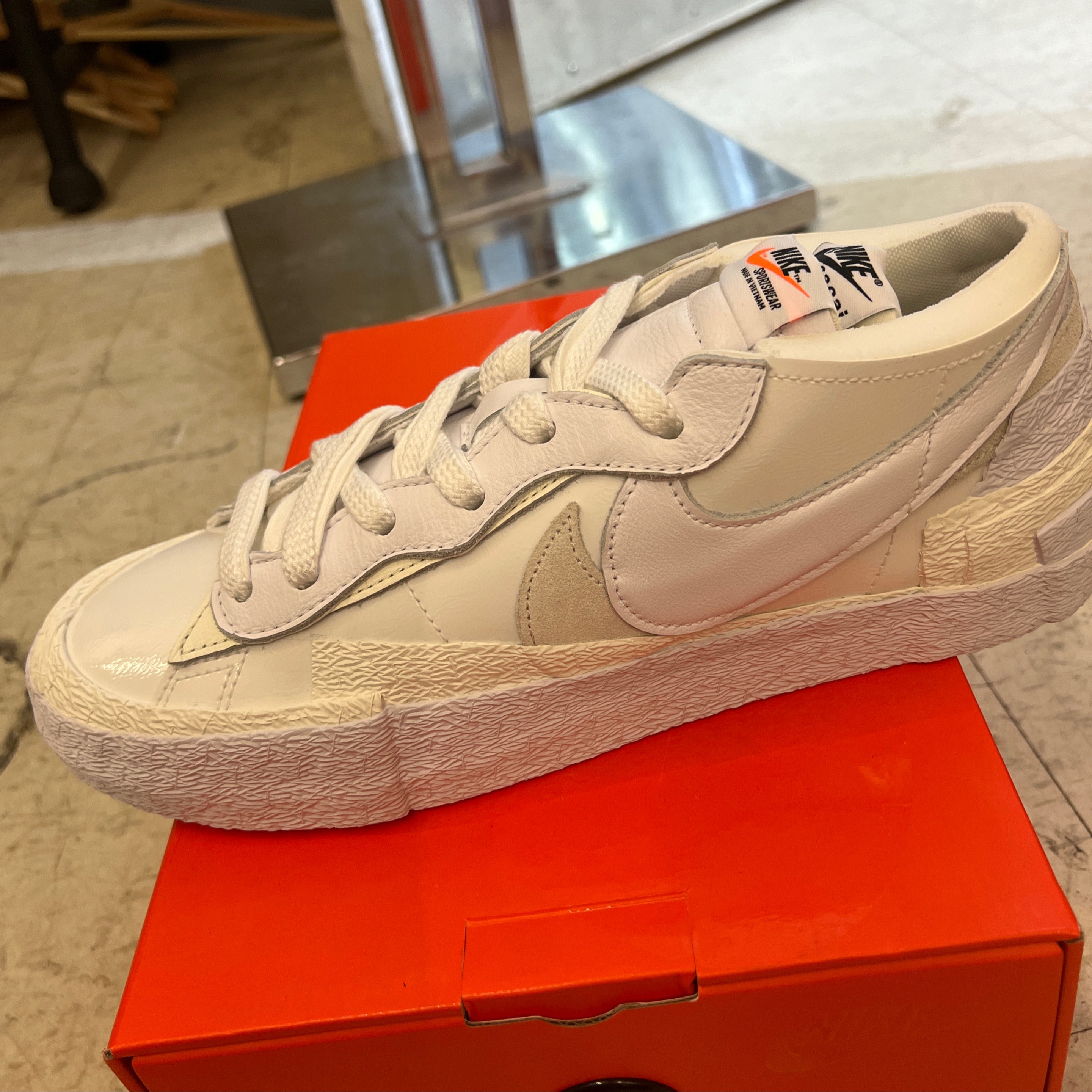 Nike Blazer Low Sacai White Patent SZ 10