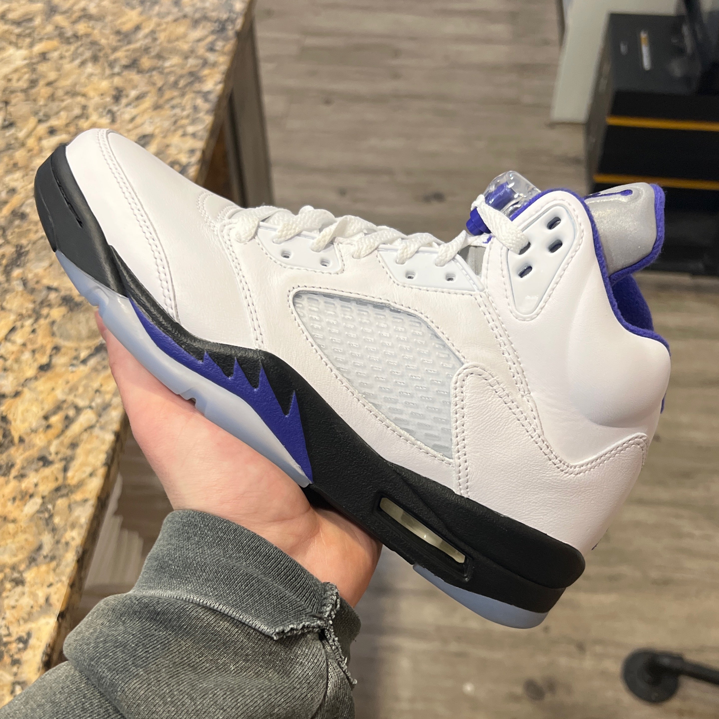 Jordan 5 Dark Concord SZ 8