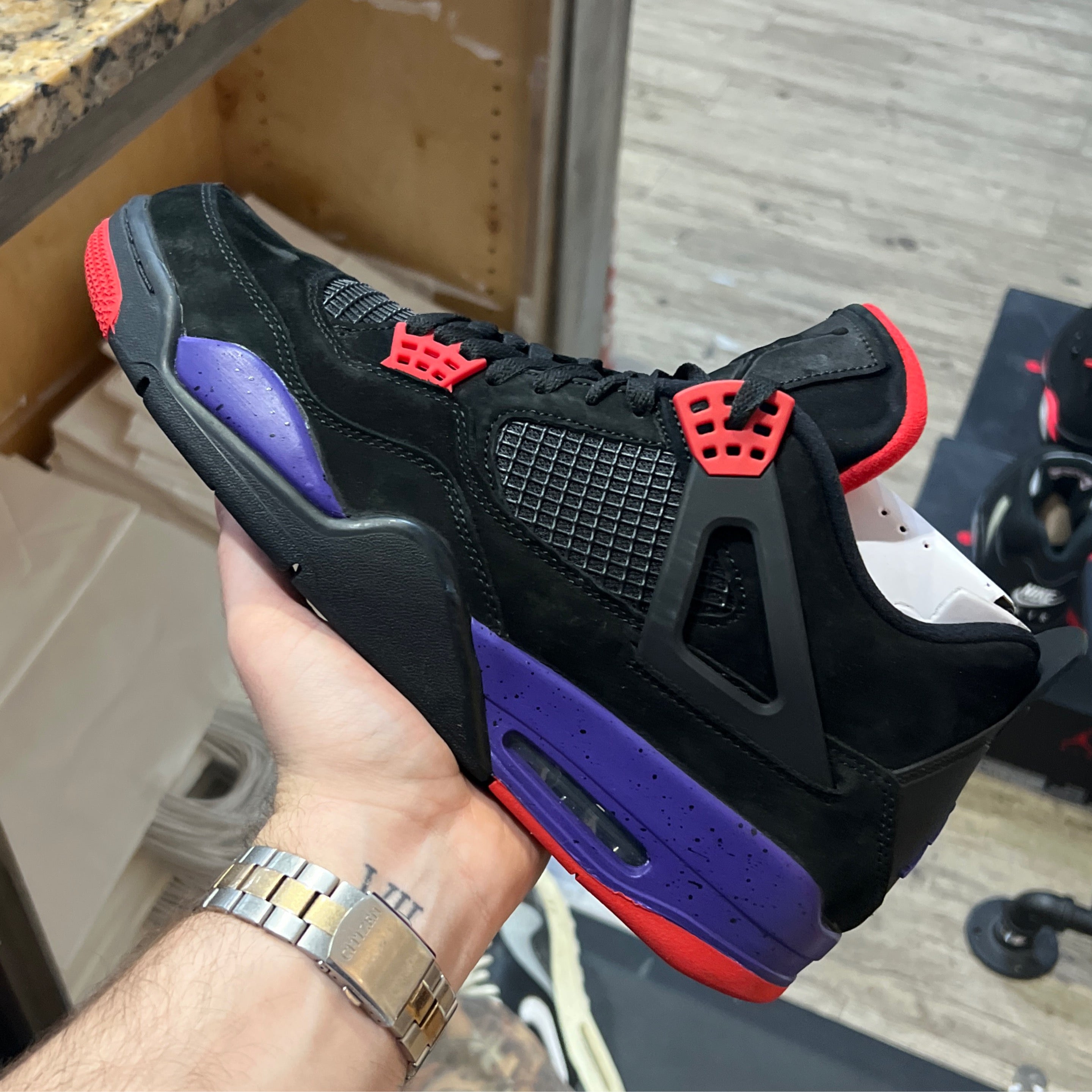 Jordan 4 Raptors Preowned SZ 12