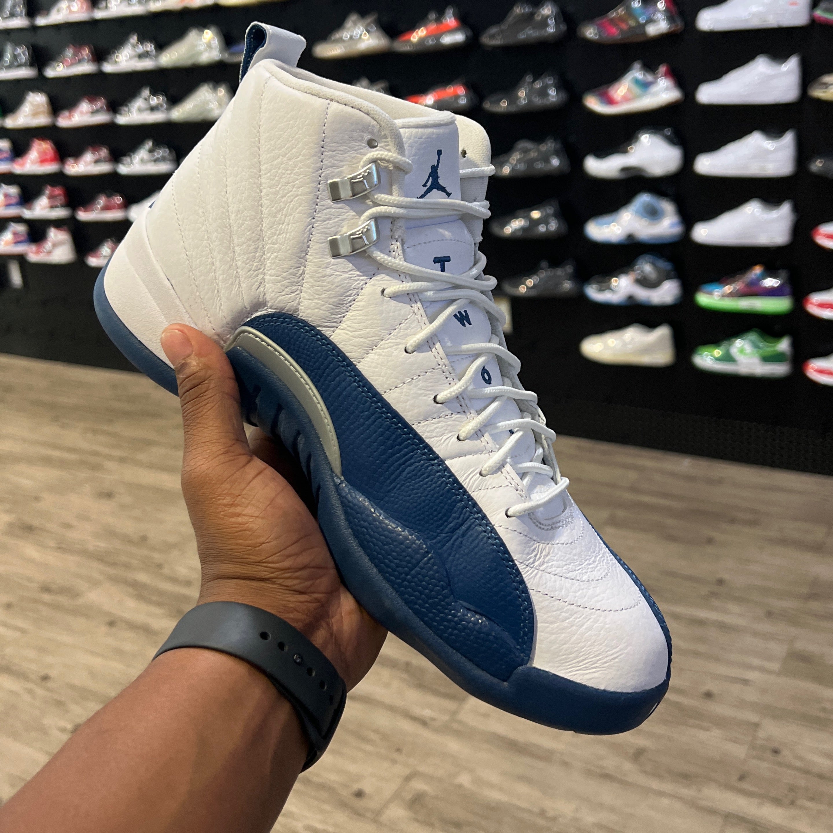 Jordan 12 French Blue VNDS SZ 10.5