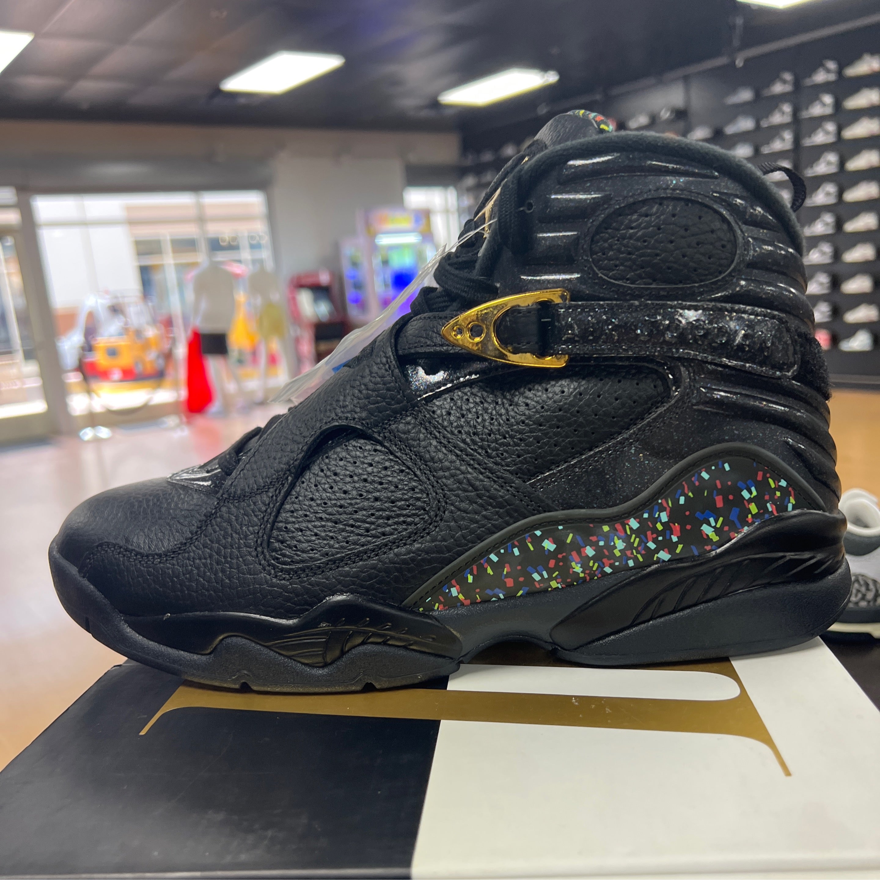 Jordan 8 Confetti SZ 10.5 (2016)