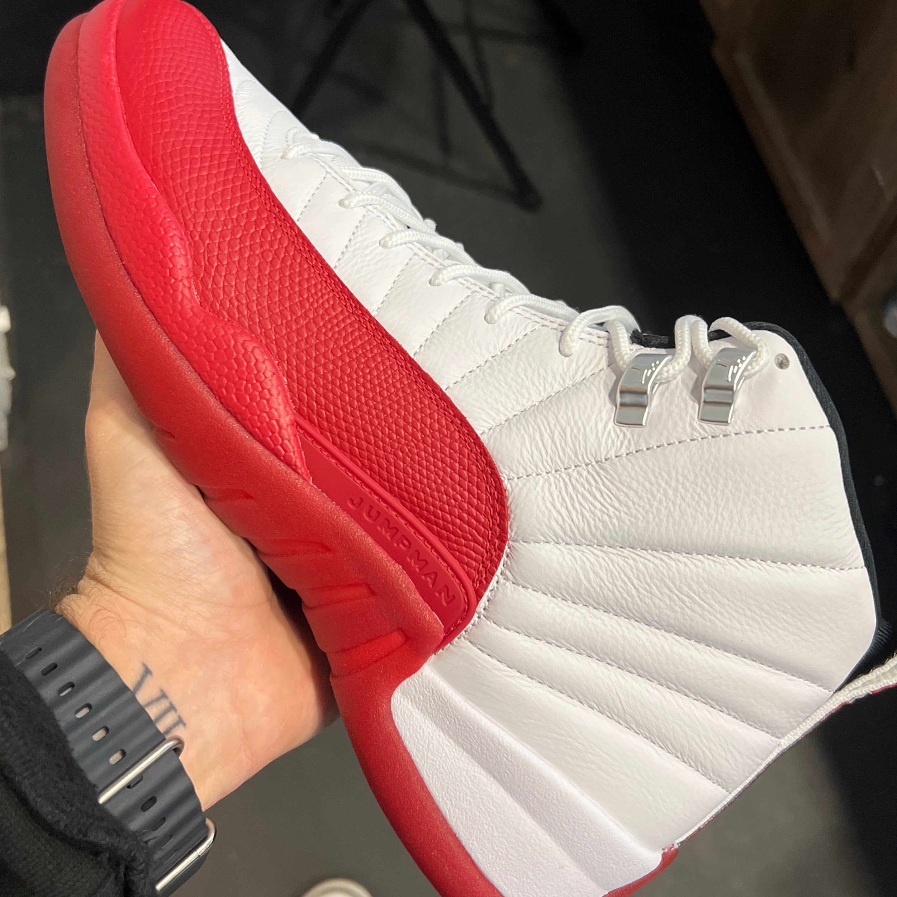 Jordan 12 Cherry SZ 12