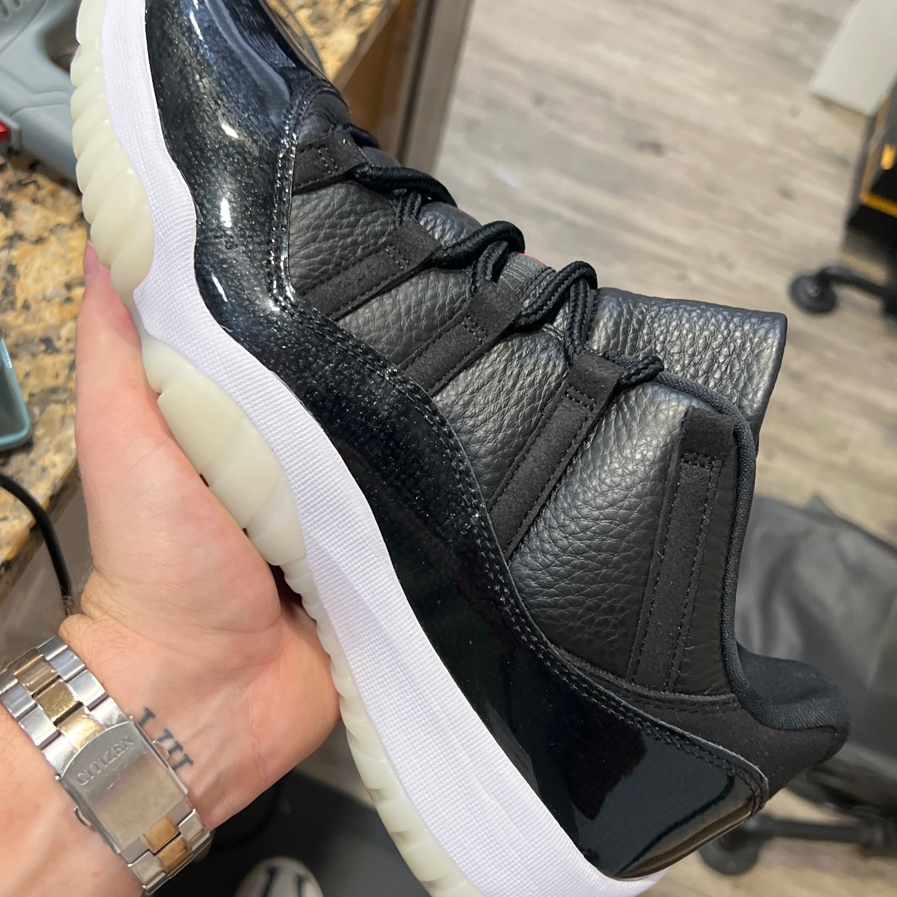 Jordan 11 Low 72-10 Preowned SZ 12