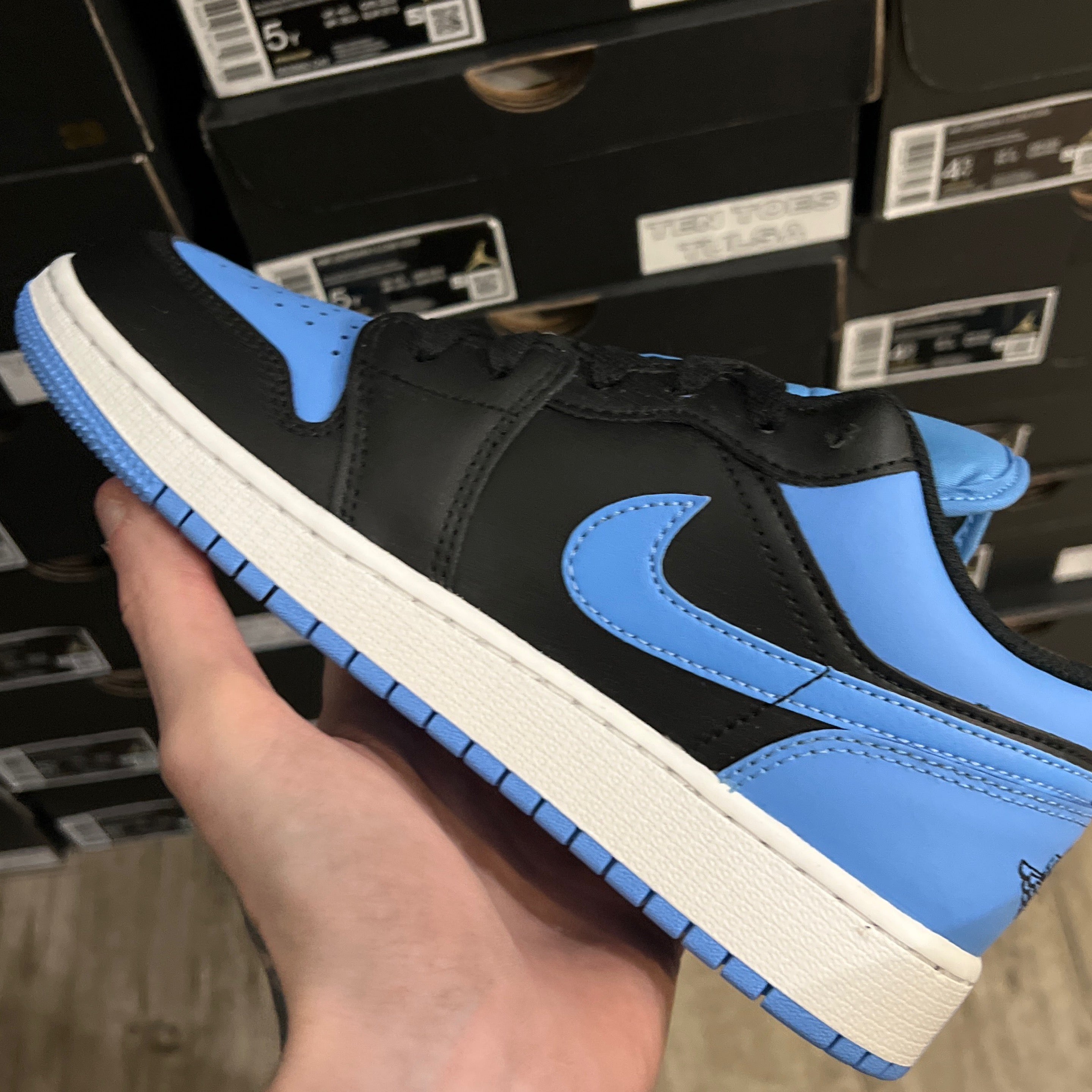 Jordan 1 Low Powder Blue Black SZ 4.5Y