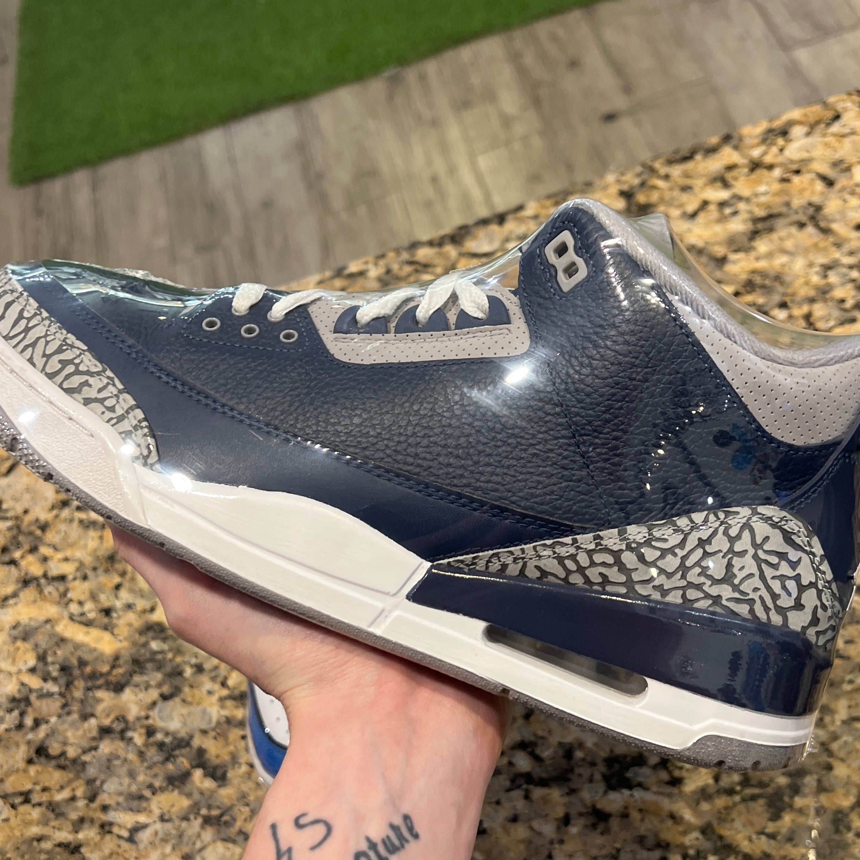 Jordan 3 Georgetown Preowned SZ 13